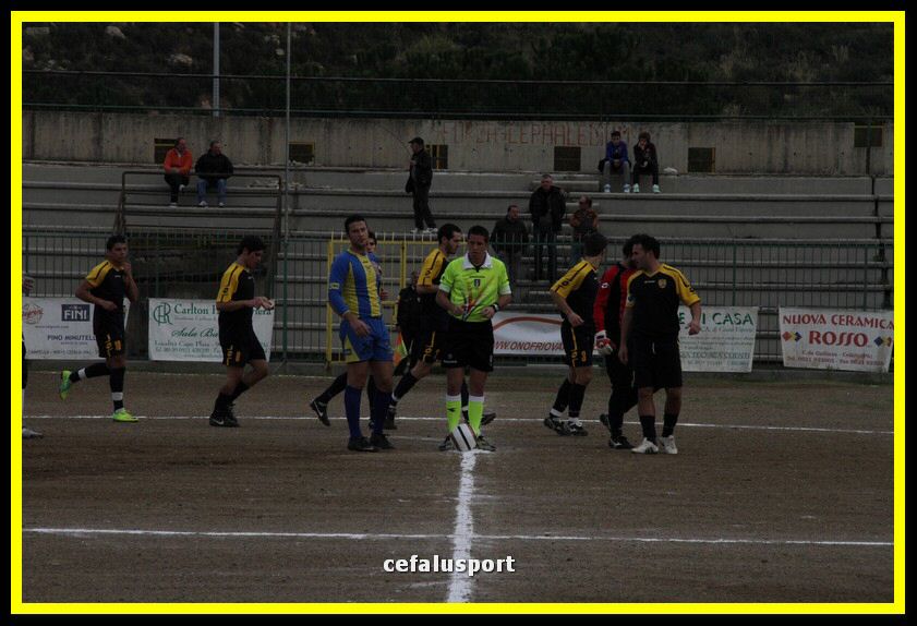 111210 Futura 050_tn.jpg
